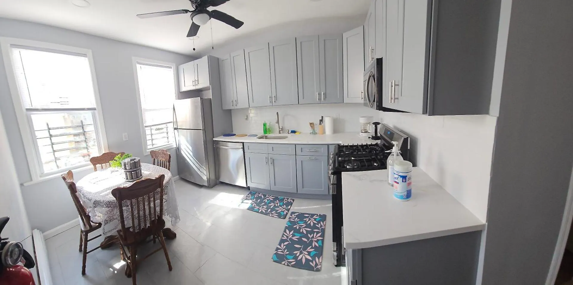 Entire 3 Bedrooms Apt,10Sleepers ,15 Mins To Nyc Jersey City
