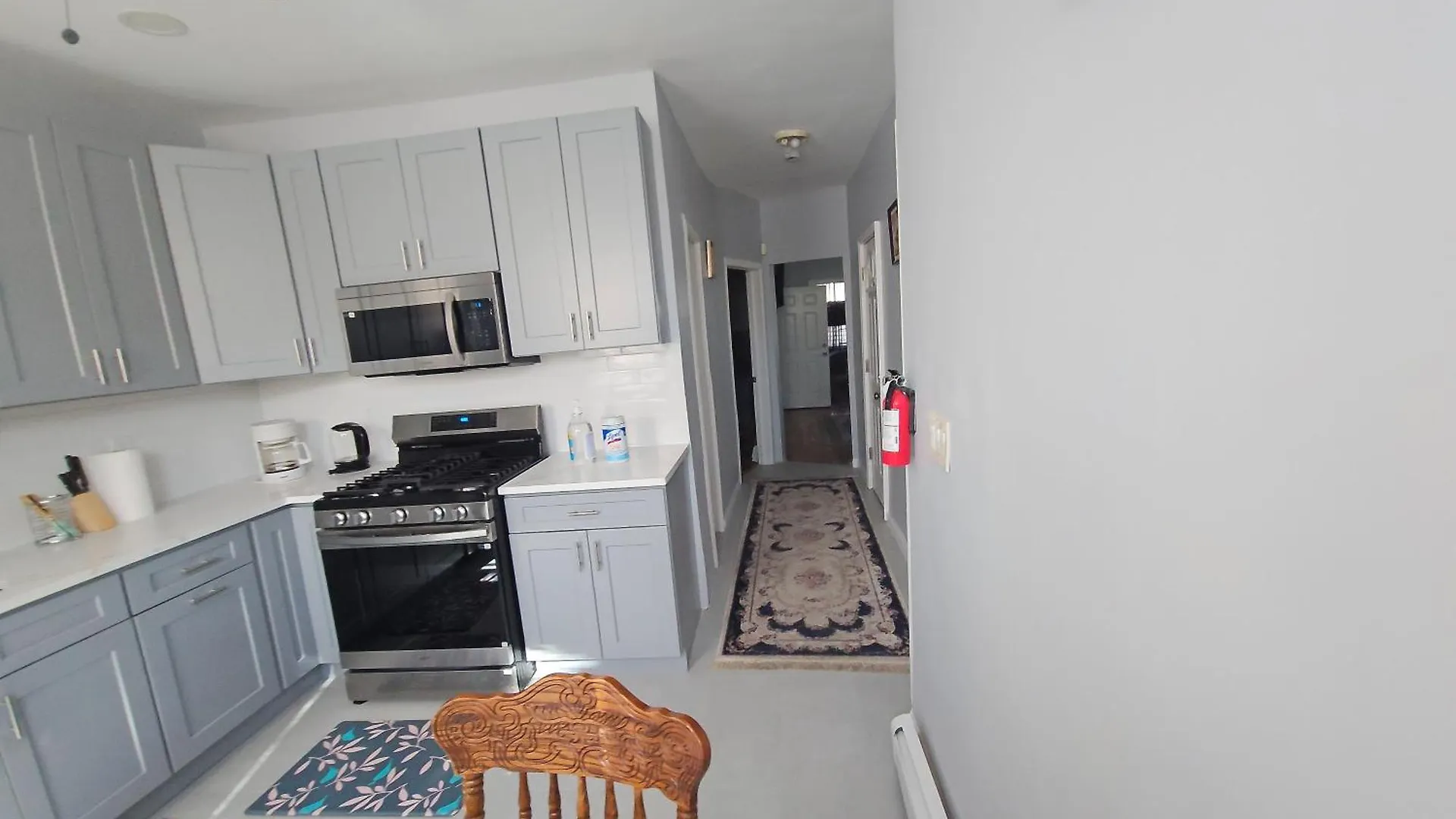 Apartment Entire 3 Bedrooms Apt,10Sleepers ,15 Mins To Nyc Jersey City
